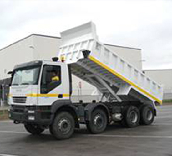 Camión dumper,Vehículos acuáticos,Obstruidores - Transferencia de aguas residuales